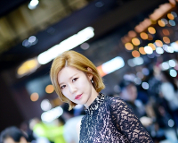 레이싱 모델 하시영, 아찔한 몸매로 시선 강탈