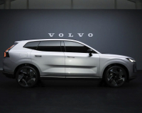볼보 XC70 공개, XC60보다 큰 하이브리드 SUV